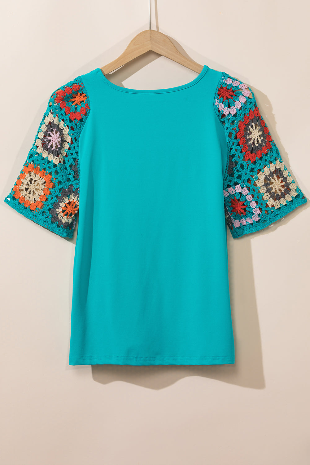 Parchment Floral Crochet Short Sleeve Top